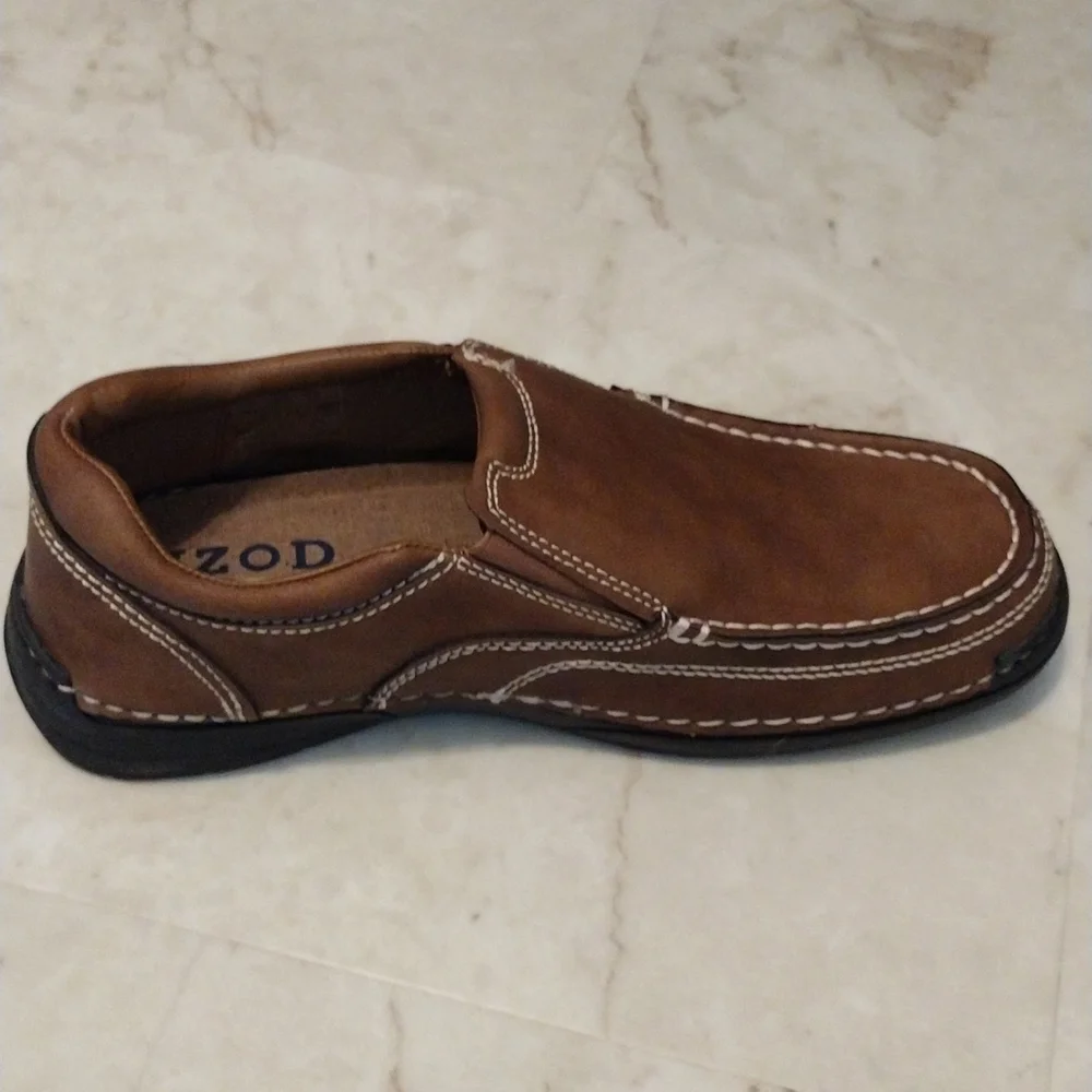 IZOD memory foam loafers. - Picture 6 of 8